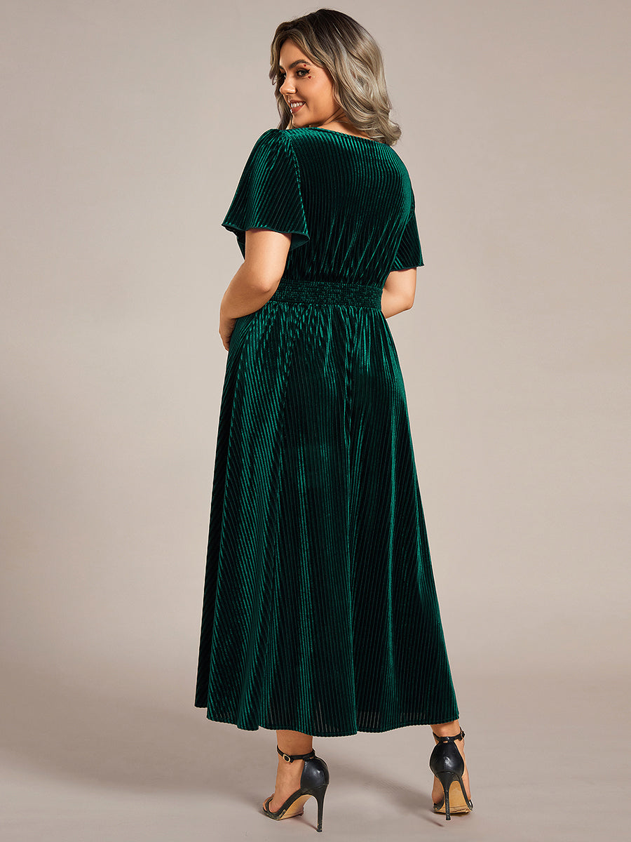 pretty AZALEA|Plus Size A-line V-Neck Short Sleeve Velvet Wedding Guest Dress