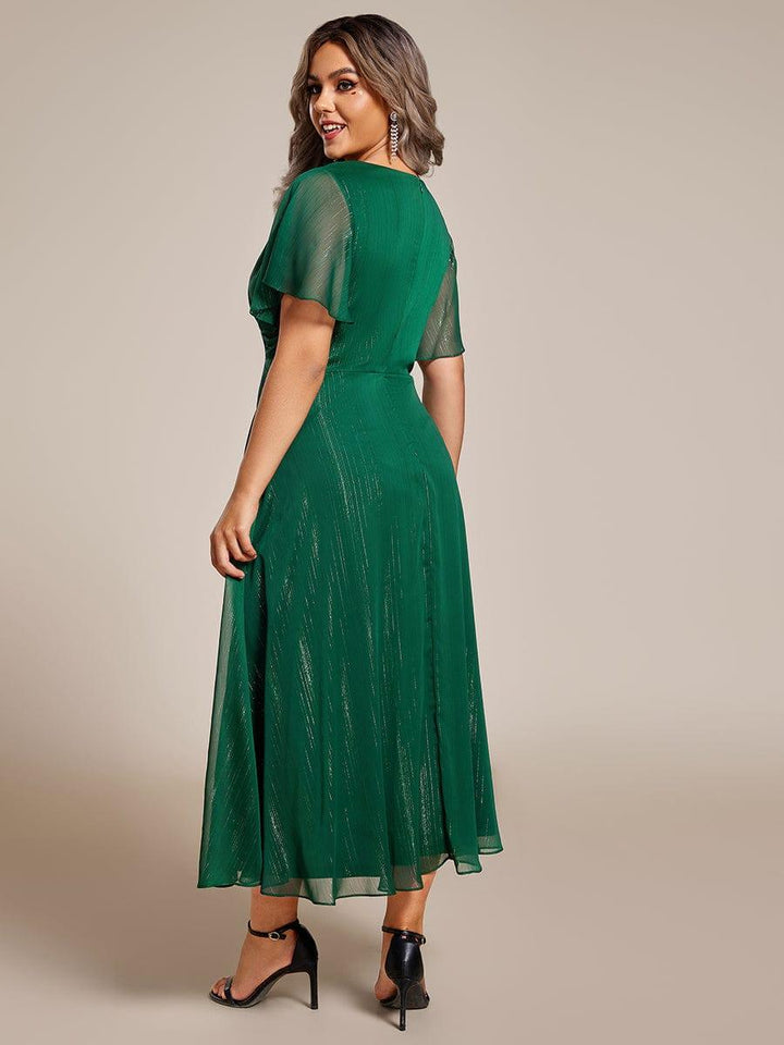 pretty OPAHL|Plus Size Glitter Short Sleeve A-Line Midi Wedding Guest Dress with Ruffled Hem