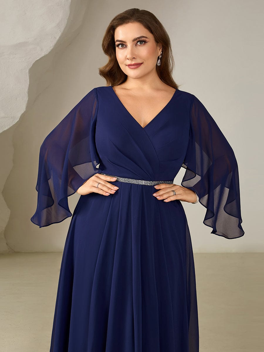 ever WYNN|Plus Size V-Neck Chiffon Wedding Guest Dress