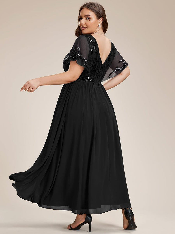 pretty HAZEL|Plus Size V-Neck Short Sleeve Sequin Bodice Mother of the Bride Dress