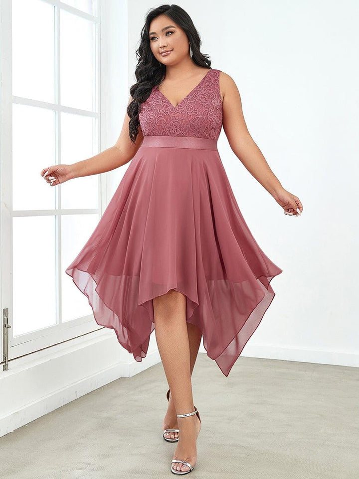 pretty COSTA|Plus Size Stunning V Neck Lace & Chiffon Prom Dress for Women (Final Sale)