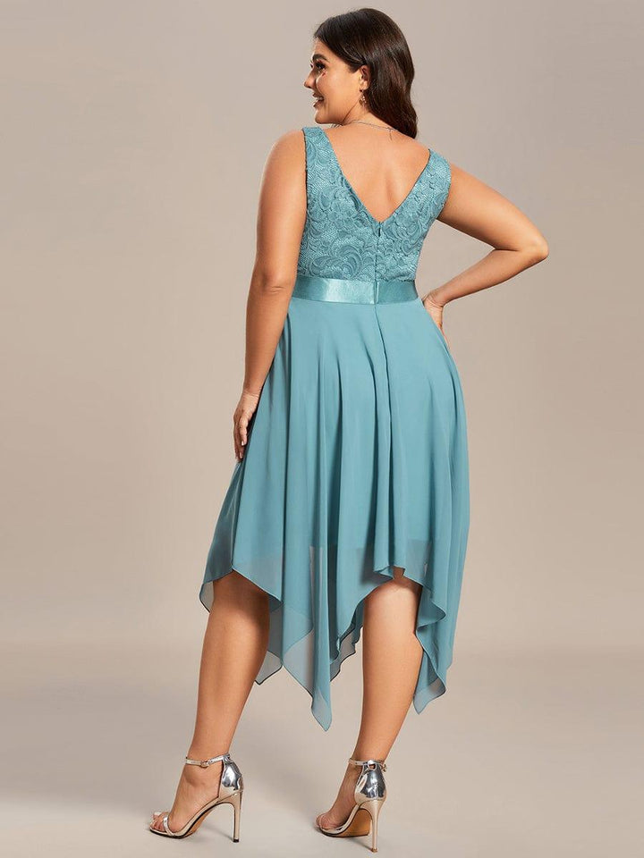 pretty COSTA|Plus Size Stunning V Neck Lace & Chiffon Prom Dress for Women (Final Sale)
