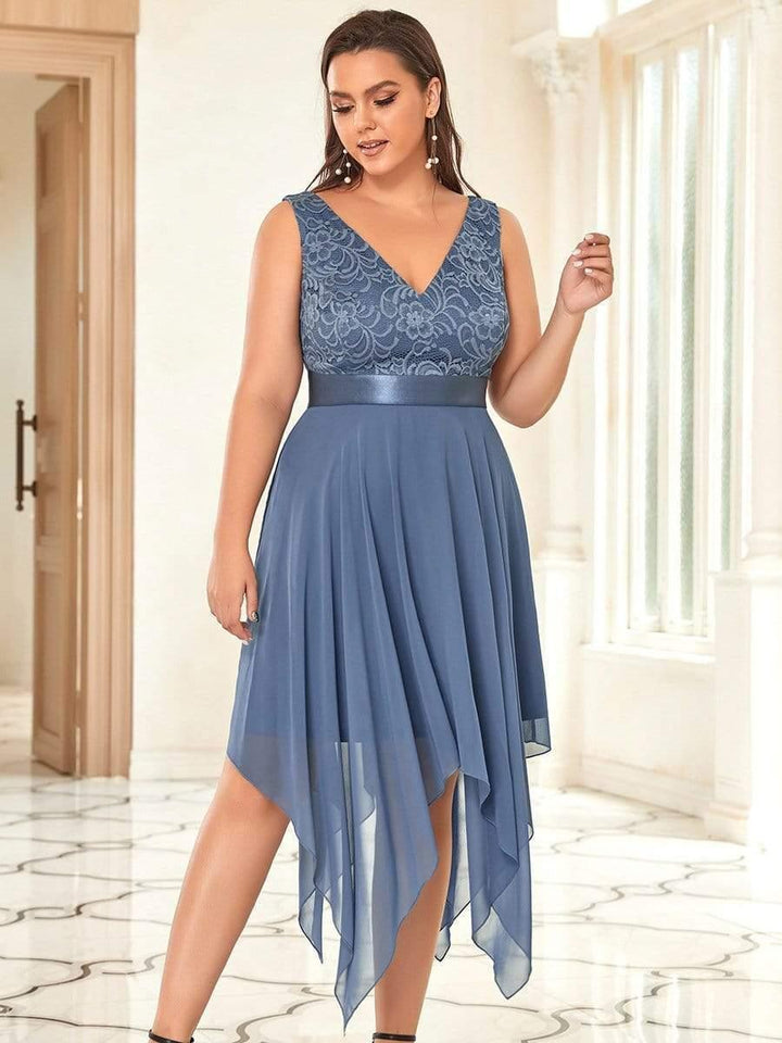 pretty COSTA|Plus Size Stunning V Neck Lace & Chiffon Prom Dress for Women