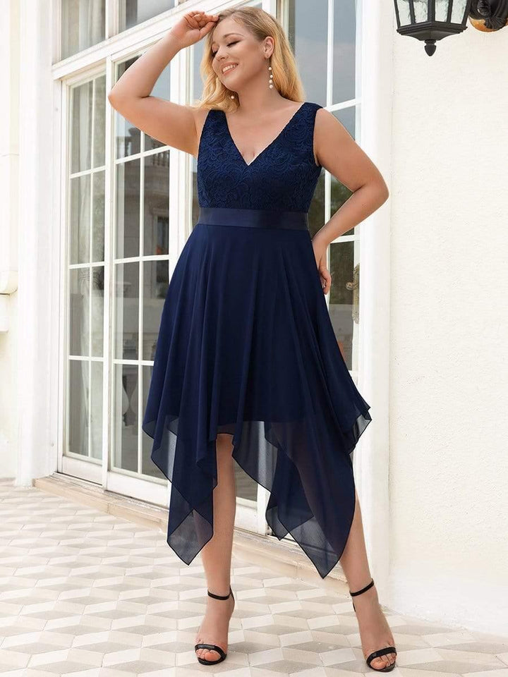 pretty COSTA|Plus Size Stunning V Neck Lace & Chiffon Prom Dress for Women